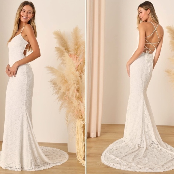 LULU's Elegant Sexy Wedding Bridal Shower Engagement Lace Flowy Corset Back Maxi - Picture 2 of 4
